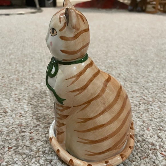 MCM Striped Ceramic Cat Figurine Whimsical Tabby Feline Green Bow Vintage Kitsch - Picture 2 of 7